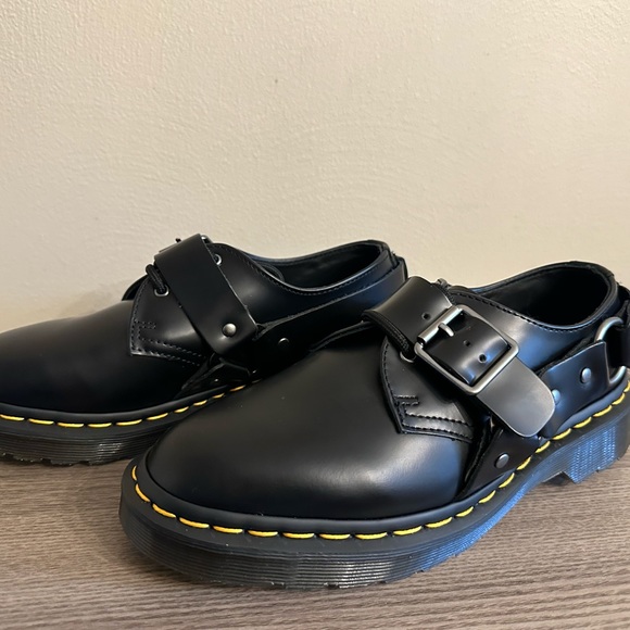 Dr. Marten’s Henree Lace Up Buckle Derby Black Leather Mens 4 Womens 6 - Picture 5 of 8